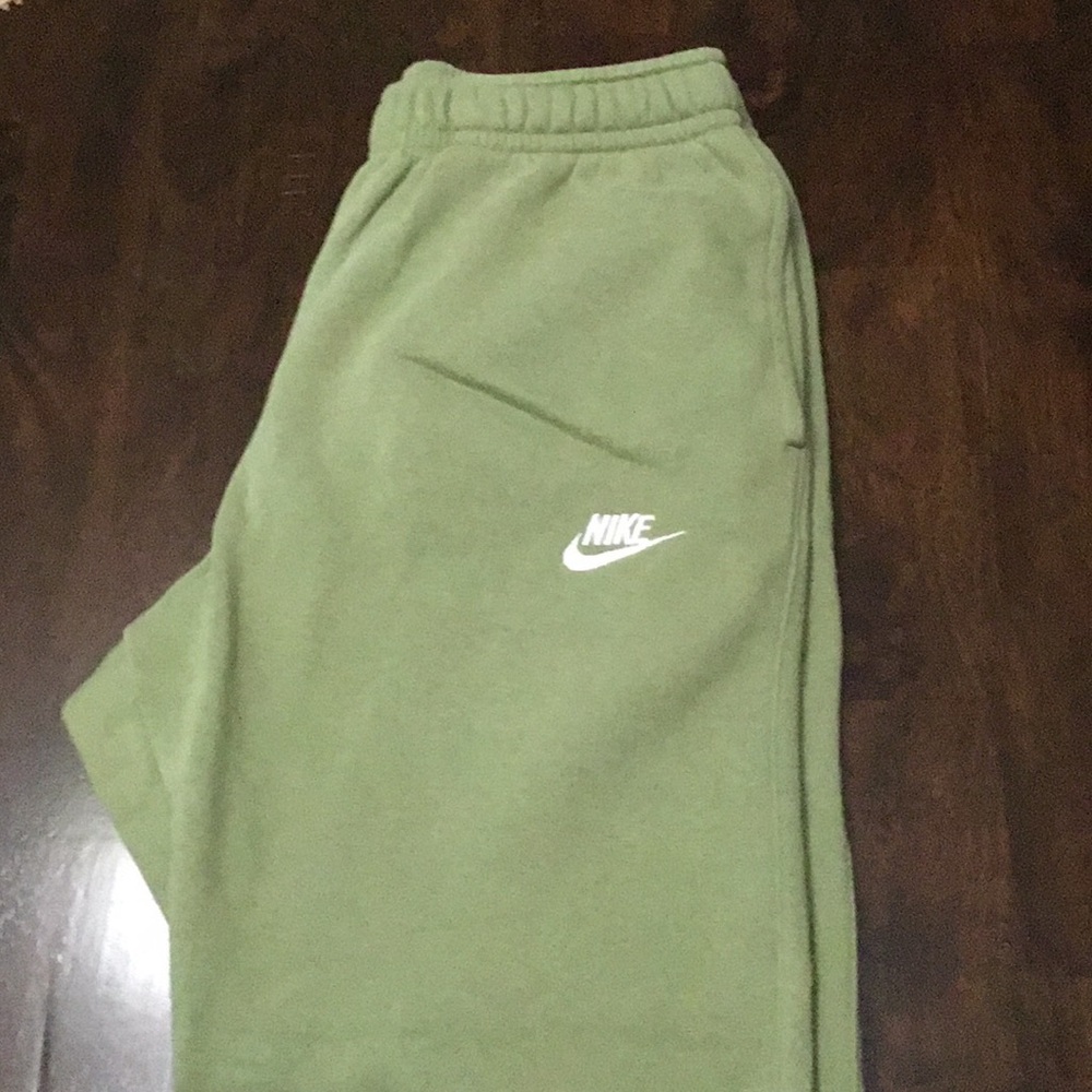Nike joggers